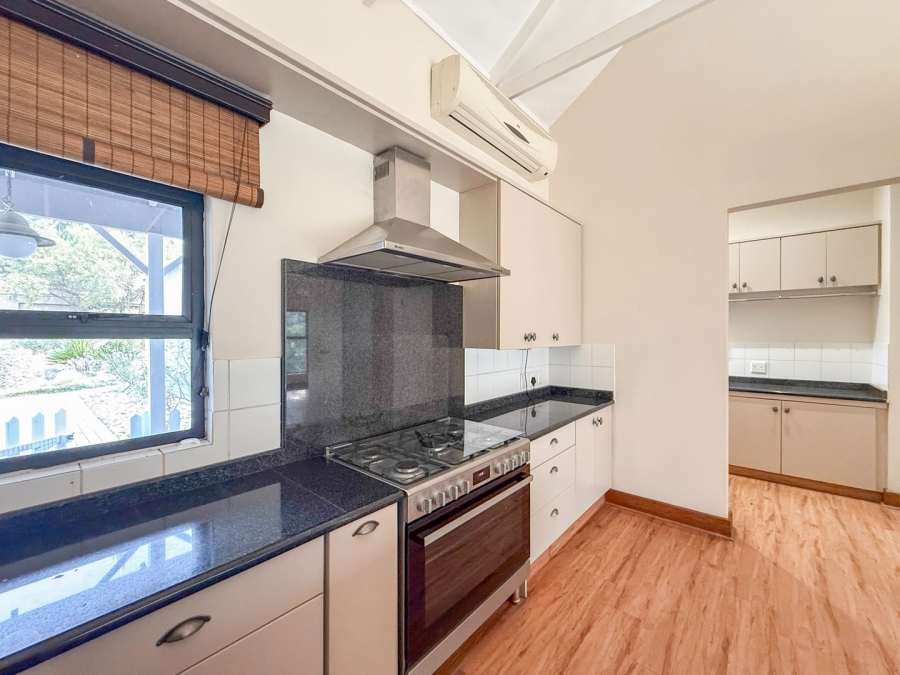 6 Bedroom Property for Sale in The Coves North West